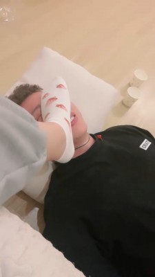 【网盘】【小软】原味棉袜脚辱狗 bf20786