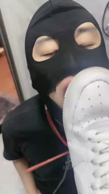 【网盘】【辣妈】长靴S严刑逼供狗奴 bf20652