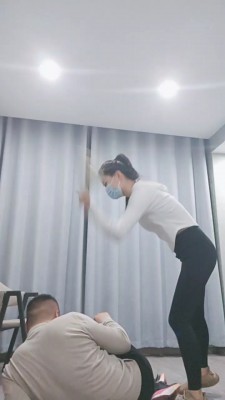 【网盘】【第一刑奴】公司白领暴打刑奴 bf20708