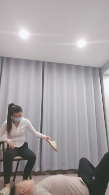 【网盘】【第一刑奴】公司白领暴打刑奴 bf20708