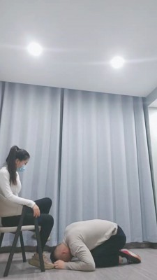 【网盘】【第一刑奴】公司白领暴打刑奴 bf20708