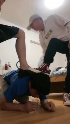 【网盘】【猫咪大人】情侣主玩弄绿帽废物【双视角版】 bf20712