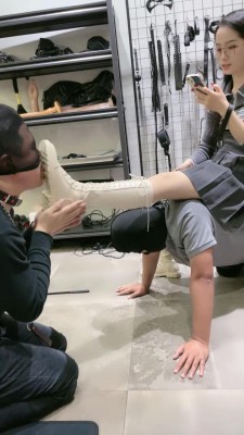 【网盘】【晚晚】白靴学生主训双奴-耳光/踩踏/舔脏鞋底 bf20853