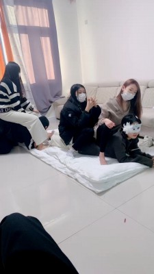 【网盘】【精神小妹】3S素人学生狗辱情侣狗 bf20995