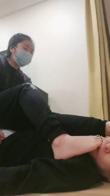 【网盘】【明明】开发护士小姐姐 bf21023