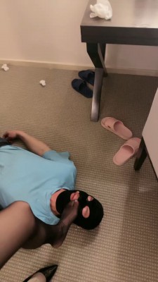 【网盘】【安琪】带素人陪酒小妹调狗【双视角版】 bf21081