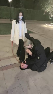 【网盘】【牙乖乖】双S商业街公开遛狗【双视角版】 bf21100