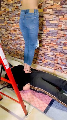 【网盘】【冷鸢大大】高跟鞋下的赏赐 bf21163