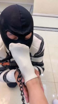 【网盘】【一纸】喜欢脏小白鞋棉袜的狗 bf21247