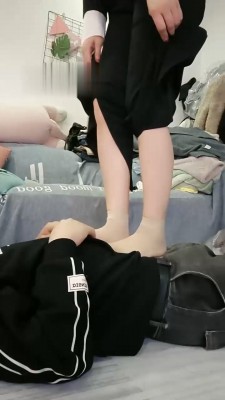 【网盘】【咩主】女老板强迫员工做狗 bf21533