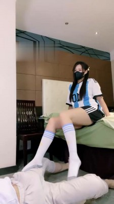 【网盘】【若依】足球宝贝重度提档 bf21527