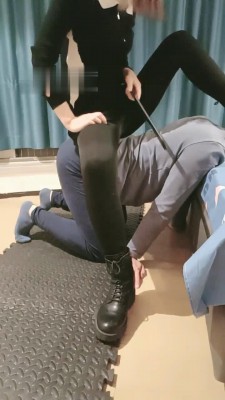 【网盘】【淄博黑猫】马丁靴踢踹SP bf21435