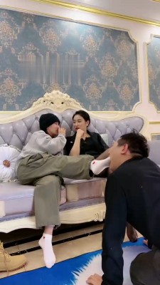 【网盘】【鑫儿教头】带会武术的女孩入圈【双视角版】 bf21545