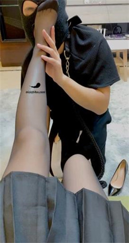 【网盘】【美杜莎】学校拽姐虐学弟  JS22120701