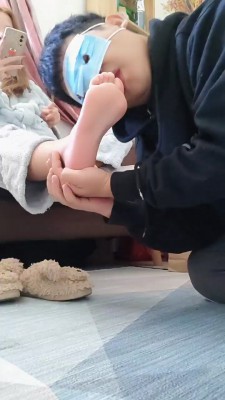 【网盘】【然而】邻居过来被我虐 bf21679