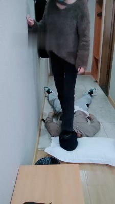 【网盘】【景德镇S】学生主暴力踩踏/踢踹 bf21816