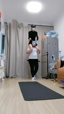 【网盘】【暴力美学】黑丝高跟-小三被我虐成狗/骑马 bf21990