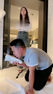 【网盘】【上海赵丽颖】精彩!超美车模羞辱情侣奴/奴下奴【续集】 bf21962