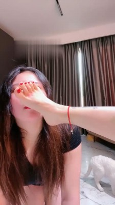 【网盘】【莉莉丝S】暴力鞭挞训练骚母猪 bf21975