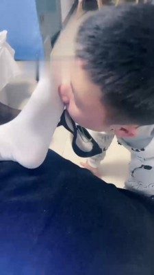 【网盘】【梦涵大人】姐妹俩玩弄父子狗【双视角版】 bf22055