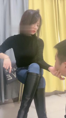 【网盘】【冷颜】马靴玩弄圈养奴 bf22102