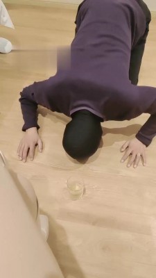 【网盘】【嫦曦】长靴白袜肉丝踩+求圣水 bf22105