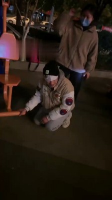 【网盘】【猫咪大人】开发路人学生妹调我【双视角版】 bf22142