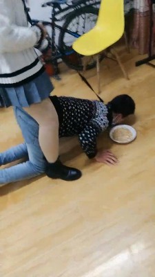 【网盘】【一璇】家奴打扫卫生素人表弟突然客串当狗【双视角版】  JS22122701