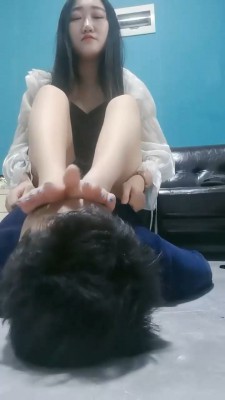 【网盘】【明明】被长靴素人随意玩弄 bf22370