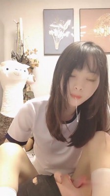 【网盘】【丫丫啊】白丝+口水诱惑调 bf22337