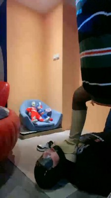 【网盘】【伍玥】长靴+运动鞋踩小胖 bf22744