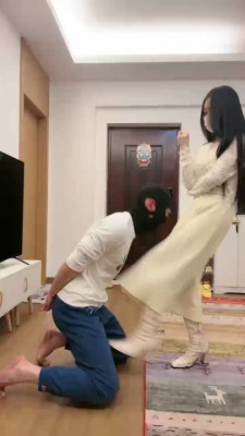 【网盘】【奈奈生】白靴子女主暴力虐打【续集】 bf22852