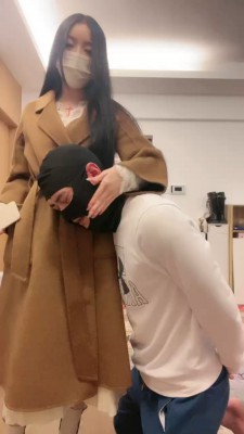 【网盘】【奈奈生】白靴子女主暴力虐打 bf22844