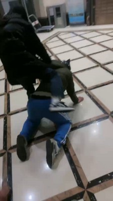 【网盘】【桃幼幼】学生主户外溜双狗 bf23005