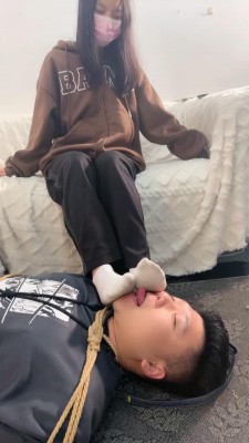 【网盘】【星探】素人和妈妈玩绳艺 bf23156