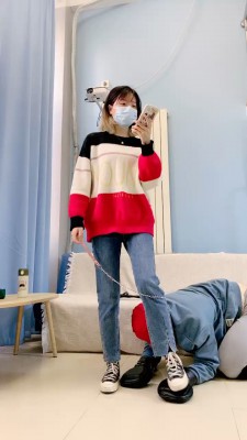 【网盘】【美离子】帆布鞋强迫路人做狗碾压踩打踢 bf23271