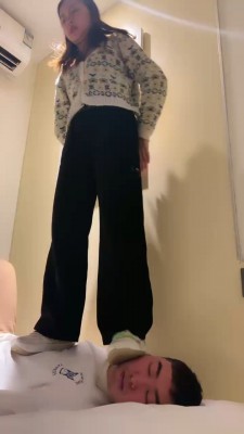 【网盘】【年华S】艺校女神首调狗 bf23245