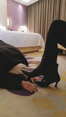 【网盘】【美娜格格】精神小妹暴力讨债 bf23958