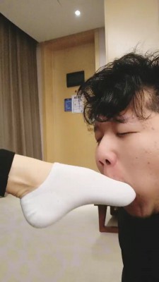 【网盘】【美娜格格】精神小妹暴力讨债 bf23958