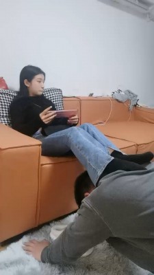 【网盘】【海绵大大】黑棉袜裸足踩脚垫 bf24502