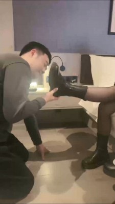 【网盘】【月月大大】带素人小姐妹入圈调狗 bf24843