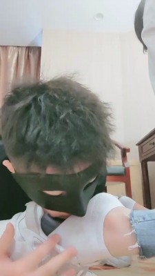 【网盘】【妮蔻】小白鞋棉袜裸足羞辱贱狗 bf24913