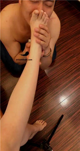 【网盘】【悠悠大S】舔脚专场  JS23030118