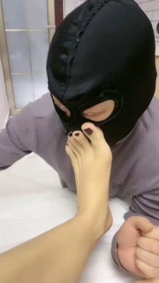 【网盘】【惜沫】强制闻臭鞋臭肉丝 bf25061