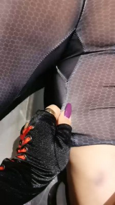 【网盘】【冷御女王】皮衣御姐掐狗肉 bf25036