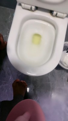 【网盘】【惜沫】强制圣水/原味白袜气味羞辱/遛狗转胯 bf25625