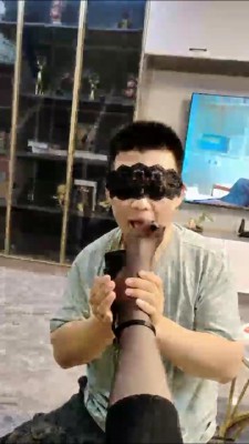 【网盘】【辣妈】伺候主人吃饭/跪求赏赐狗食 bf25824