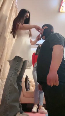 【网盘】【苏州十三姨】双S小白鞋踩踏+闻原味棉袜 bf26499