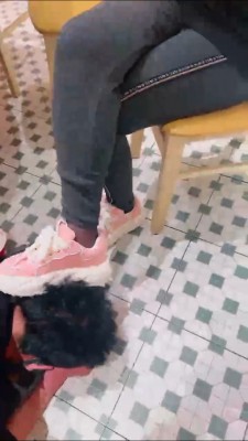 【网盘】【月神】双S餐厅桌下玩狗 bf26808