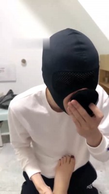 【网盘】【狗哥】175车模黑丝高跟踩狗 bf28436